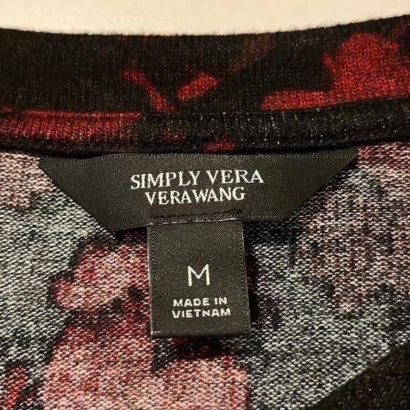 ⚡️ 3 for $30 ⚡️ Simply Vera Vera Wang Floral Sweater - Picture 6 of 8